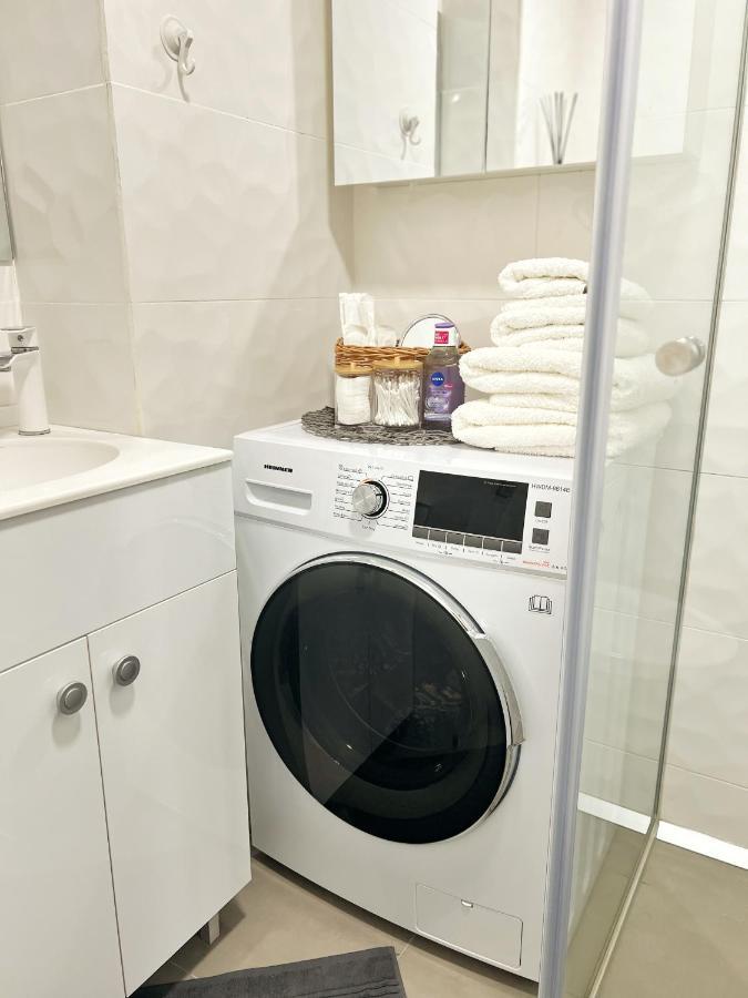 Studio 118 - A Luxury Place,10Min Walk To City Center Timisoara Ngoại thất bức ảnh