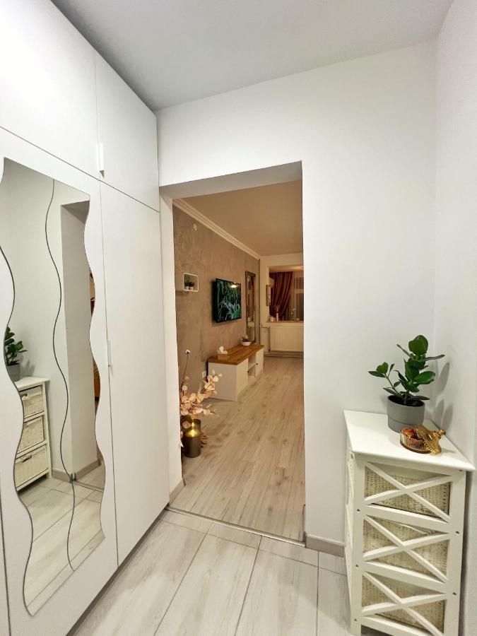 Studio 118 - A Luxury Place,10Min Walk To City Center Timisoara Ngoại thất bức ảnh