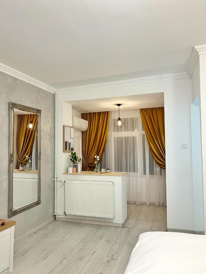 Studio 118 - A Luxury Place,10Min Walk To City Center Timisoara Ngoại thất bức ảnh